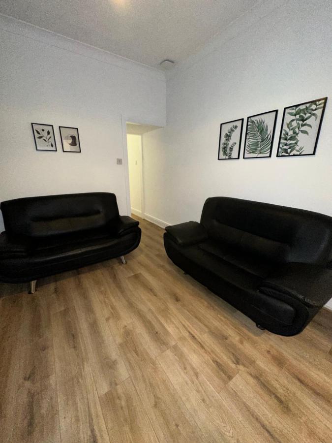 Lovely Town House Room 5 Coventry Exterior foto